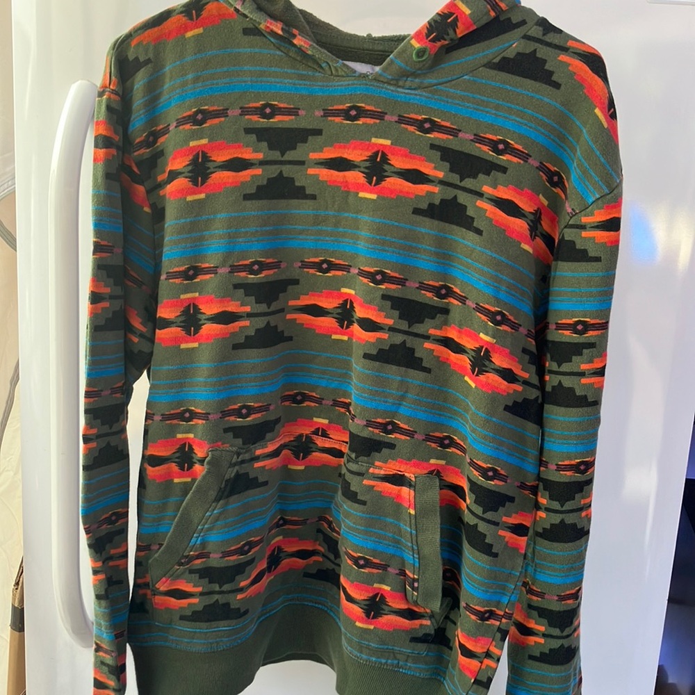Character Hero hooded Southwest sweatshirt tribal geo design Size M FLAW